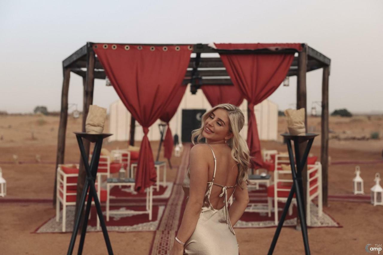 Tiziri Camp Hotel Merzouga Bagian luar foto